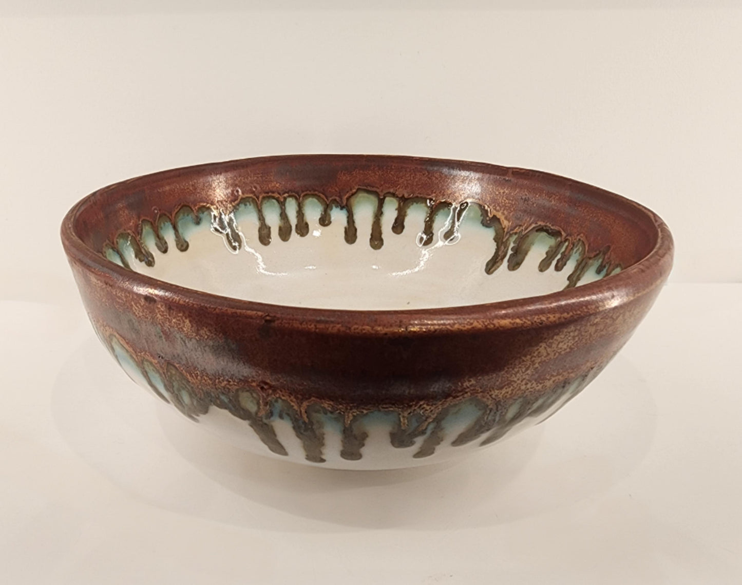 9" White and Copper Deep Bowl