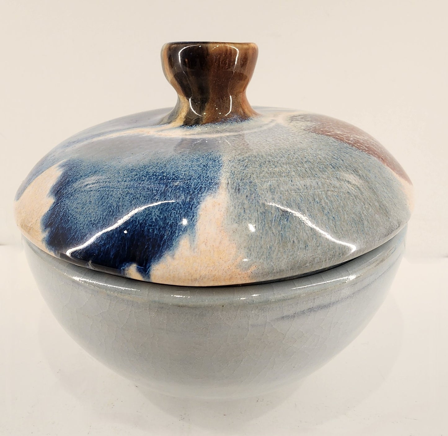 5.5" x 5" Lidded Soft Blue and Multicolor Bowl