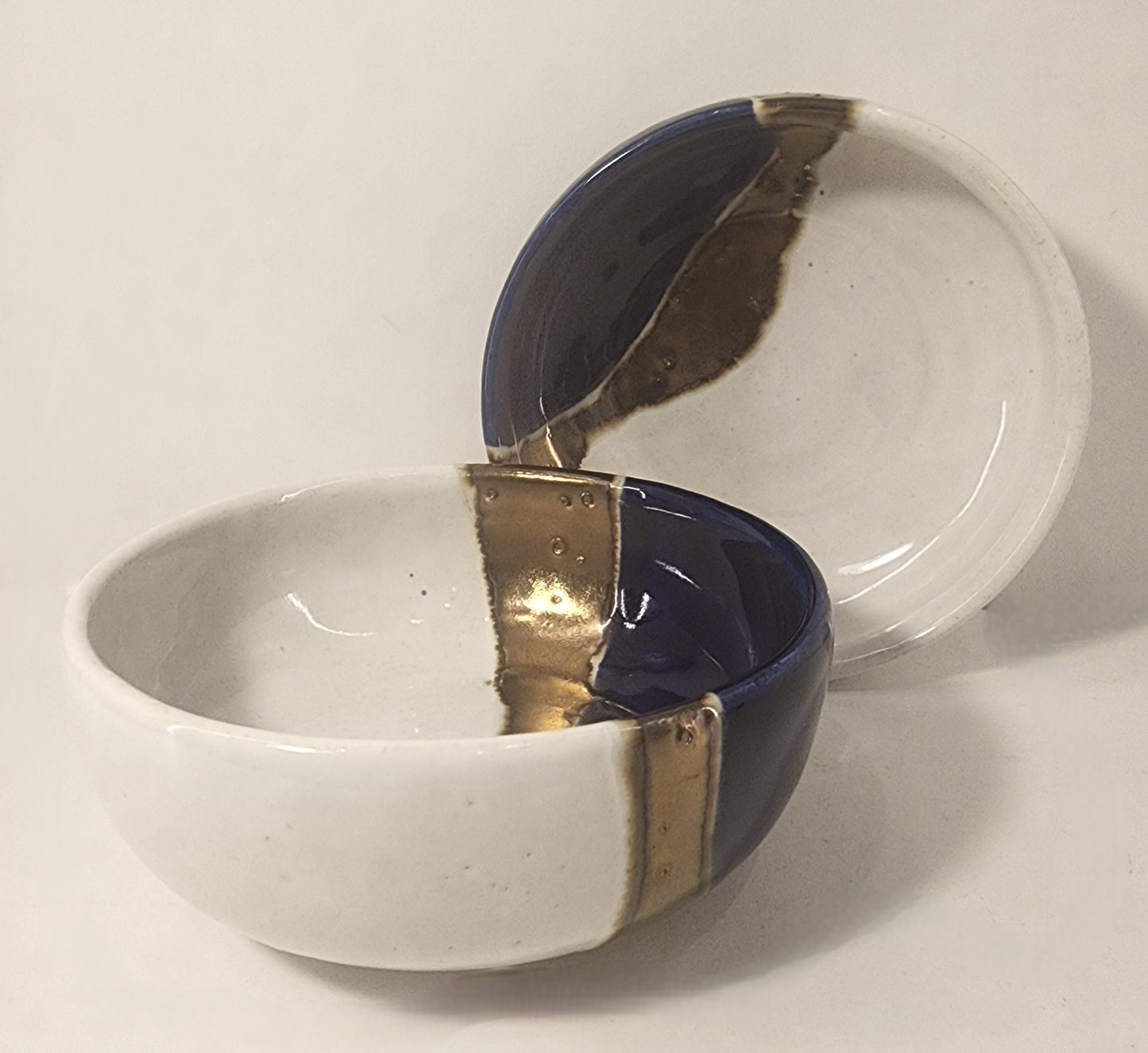 5" Snow, Cobalt and Gold Small Bowls