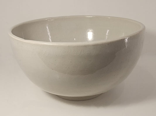 7.5" x 4" Stunning White Swirl Bowl