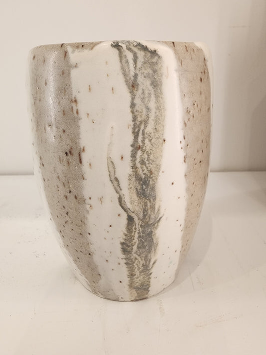 3.5" Cream and Beige Vase