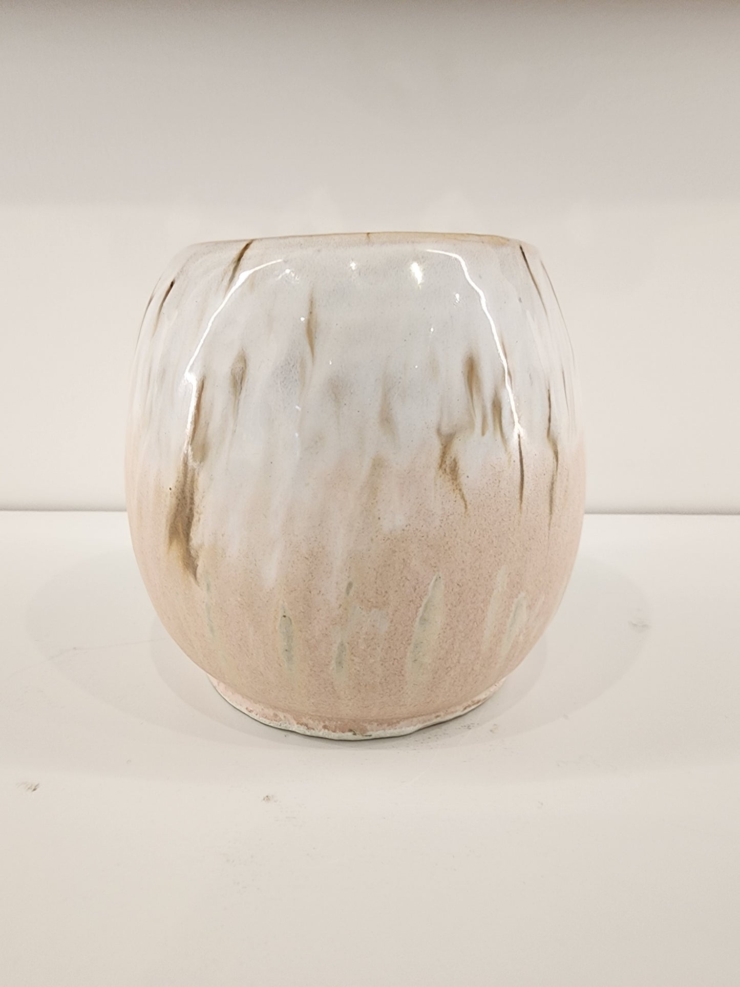 5" Himalayan Salt and Pepper Vase